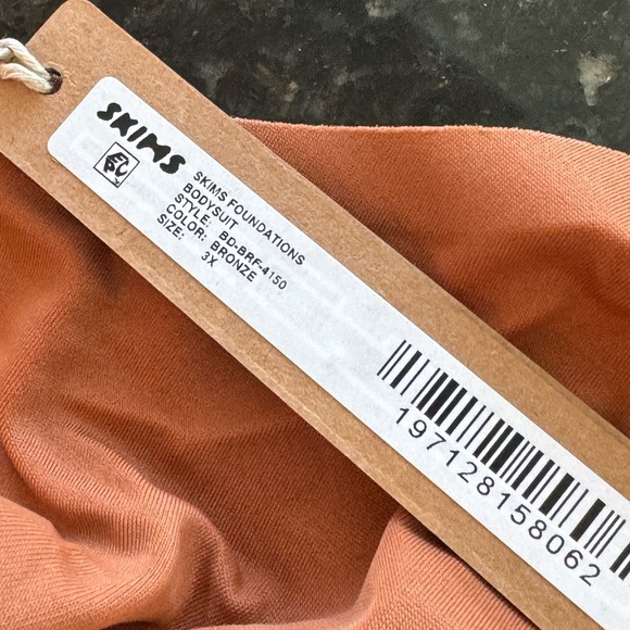 SKIMS Foundations Brief Bodysuit Bronze 3X BNWT - Picture 6 of 6